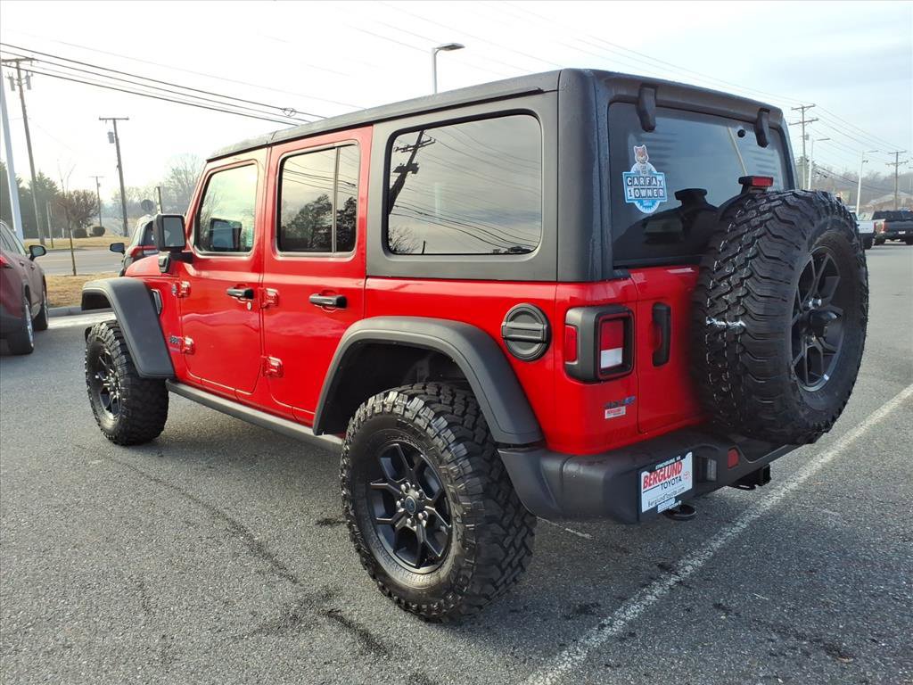 Used 2025 Jeep Wrangler Willys image 13