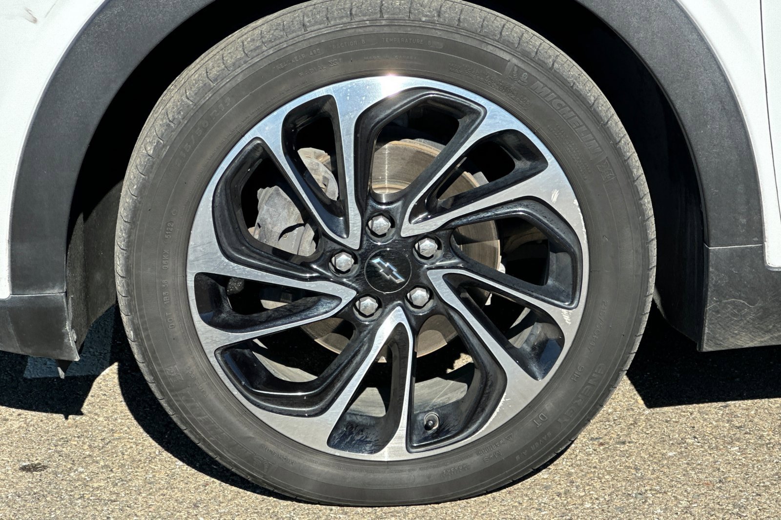 Used 2022 Chevrolet Bolt EUV Premier w/ Super Cruise Package image 43