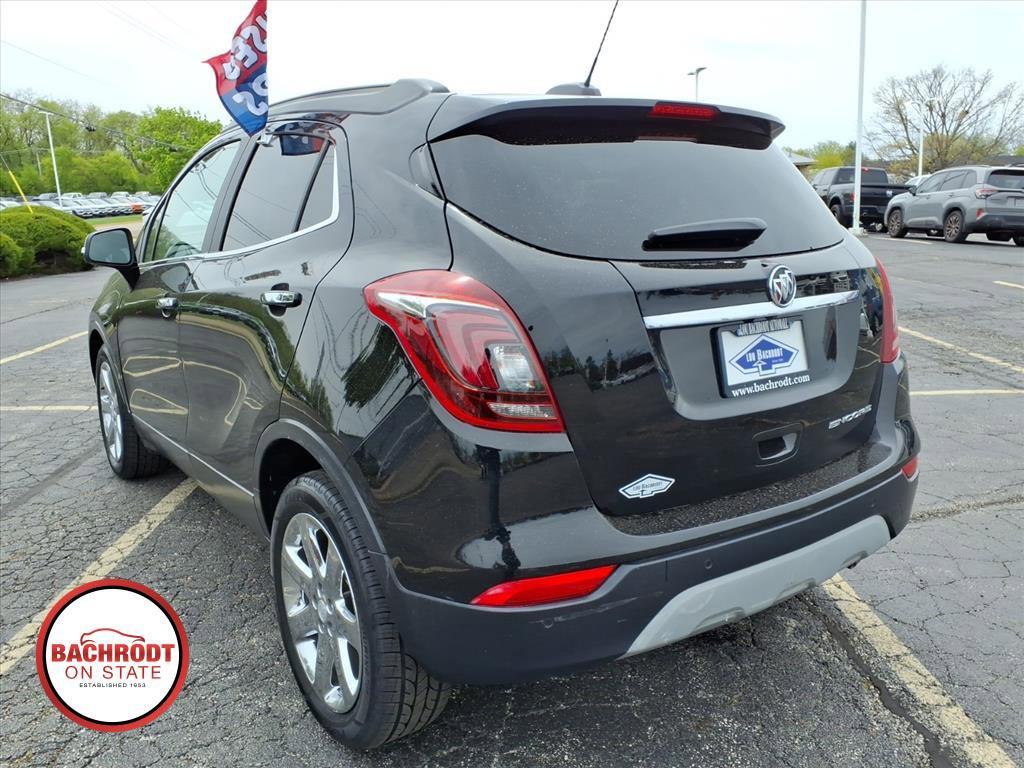 Used 2019 Buick Encore Essence w/ Experience Buick Package FWD image 5