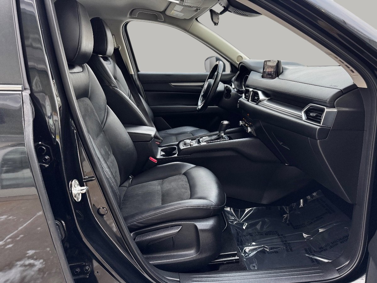 Used 2020 MAZDA CX-5 Touring AWD/4WD image 19