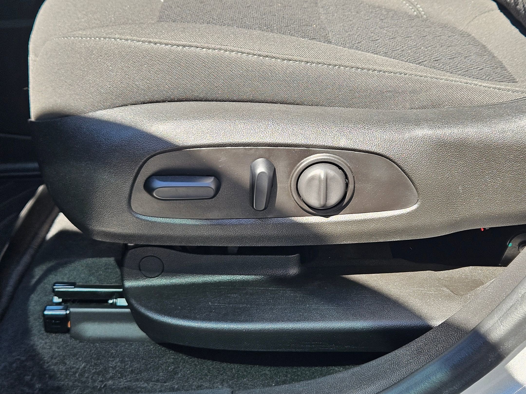 Used 2021 Chevrolet Blazer LT image 20