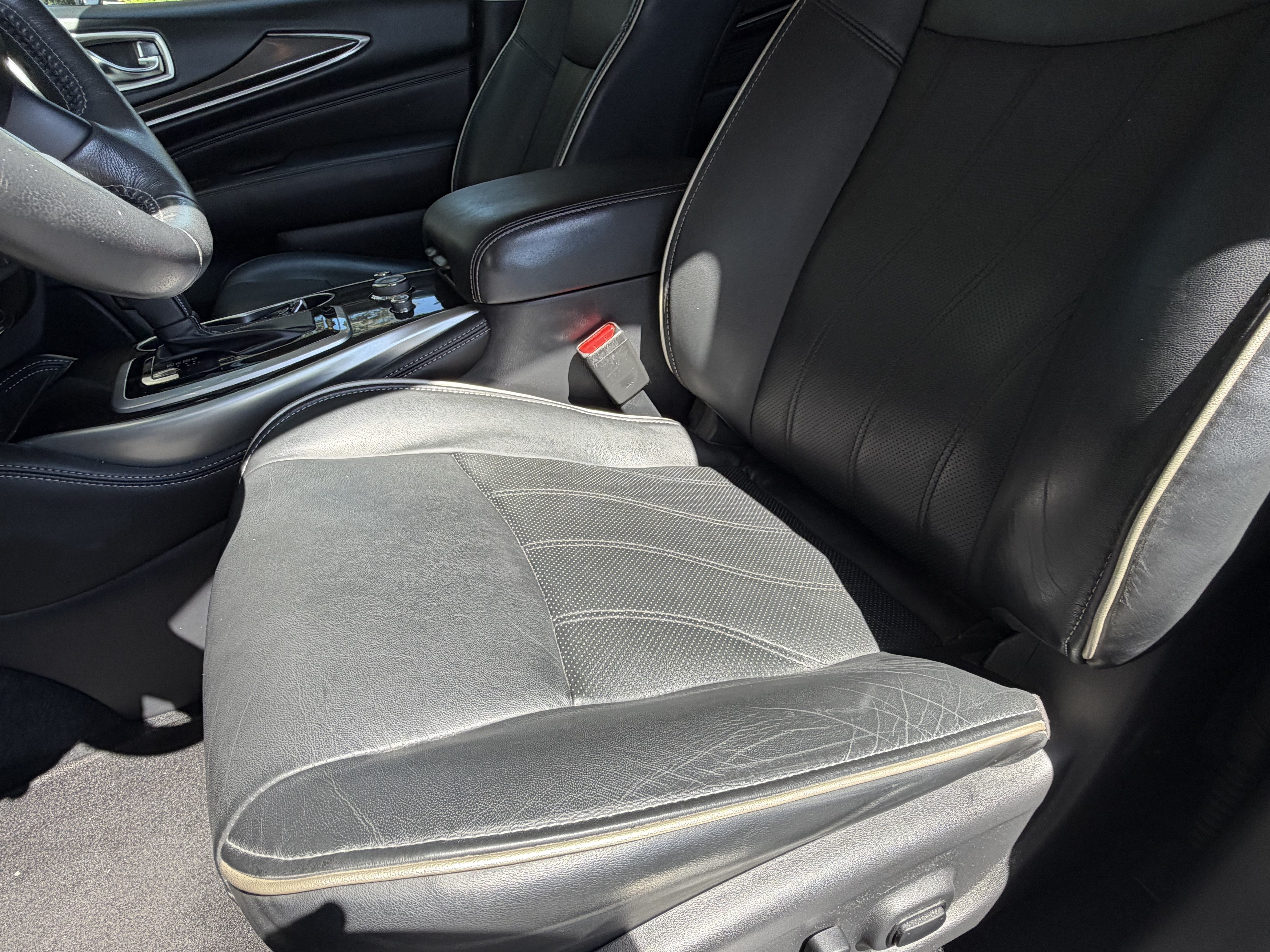 Used 2020 INFINITI QX60 Luxe w/ Essential Package AWD/4WD image 17