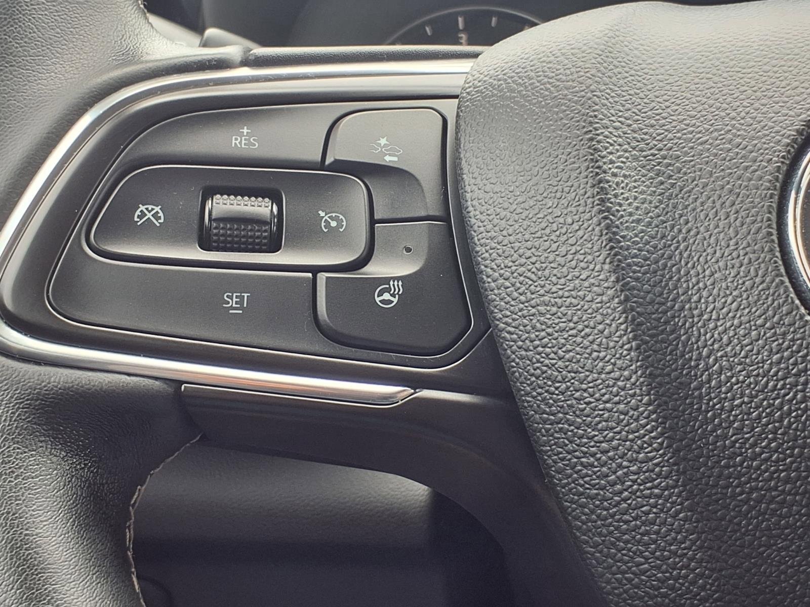 Used 2023 Buick Envision Preferred FWD image 15