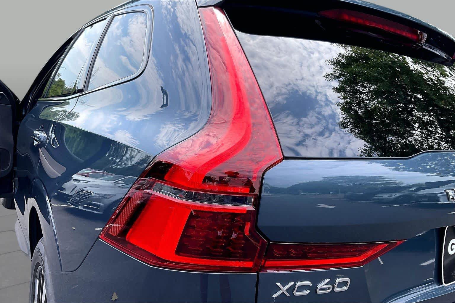 Used 2026 Volvo XC60 B5 Plus w/ Climate Package AWD/4WD image 29