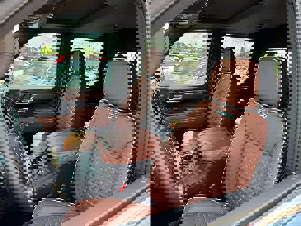 Used 2026 GMC Sierra 1500 Denali Ultimate image 9