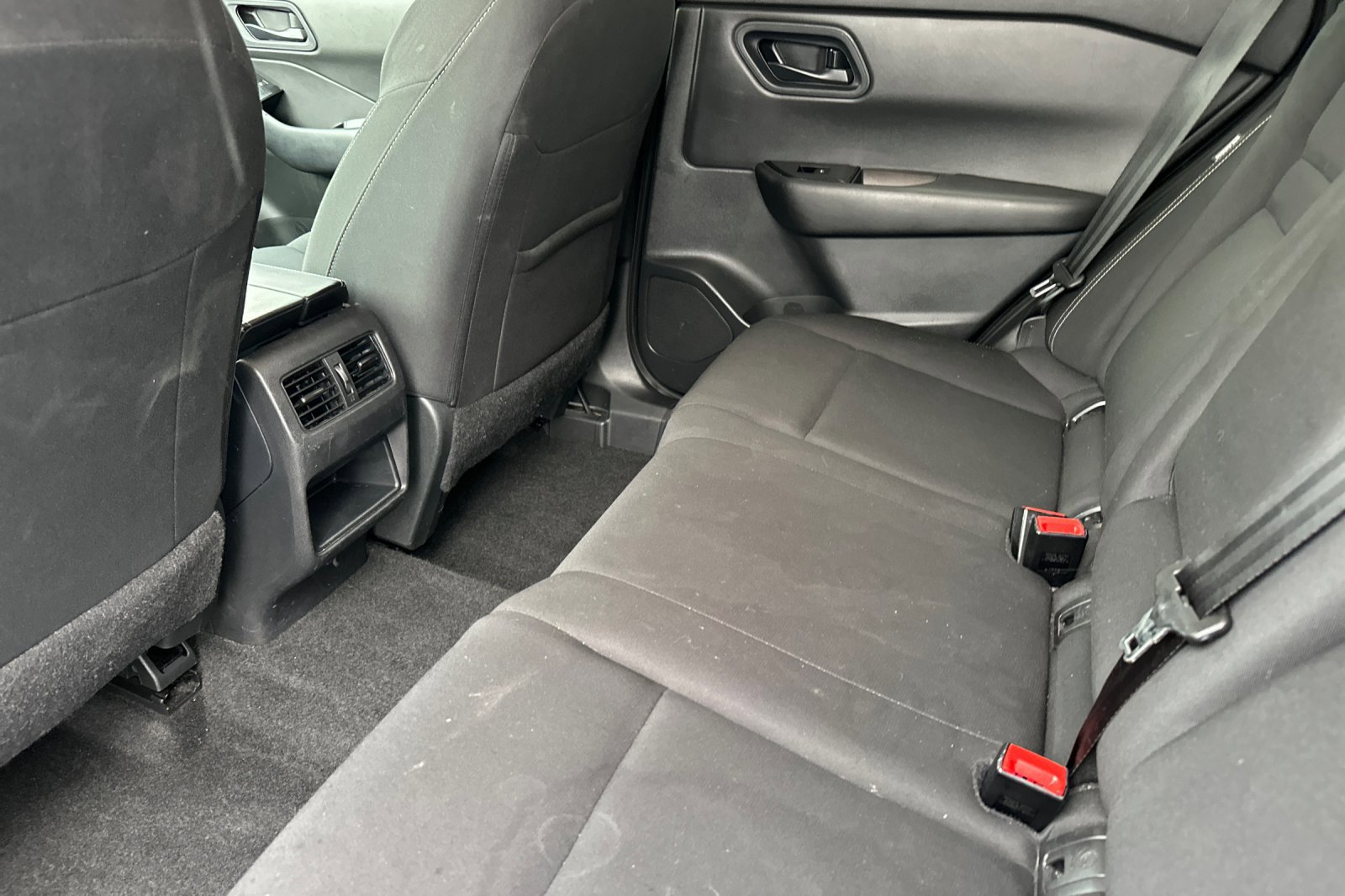 Certified 2024 Nissan Rogue S image 12