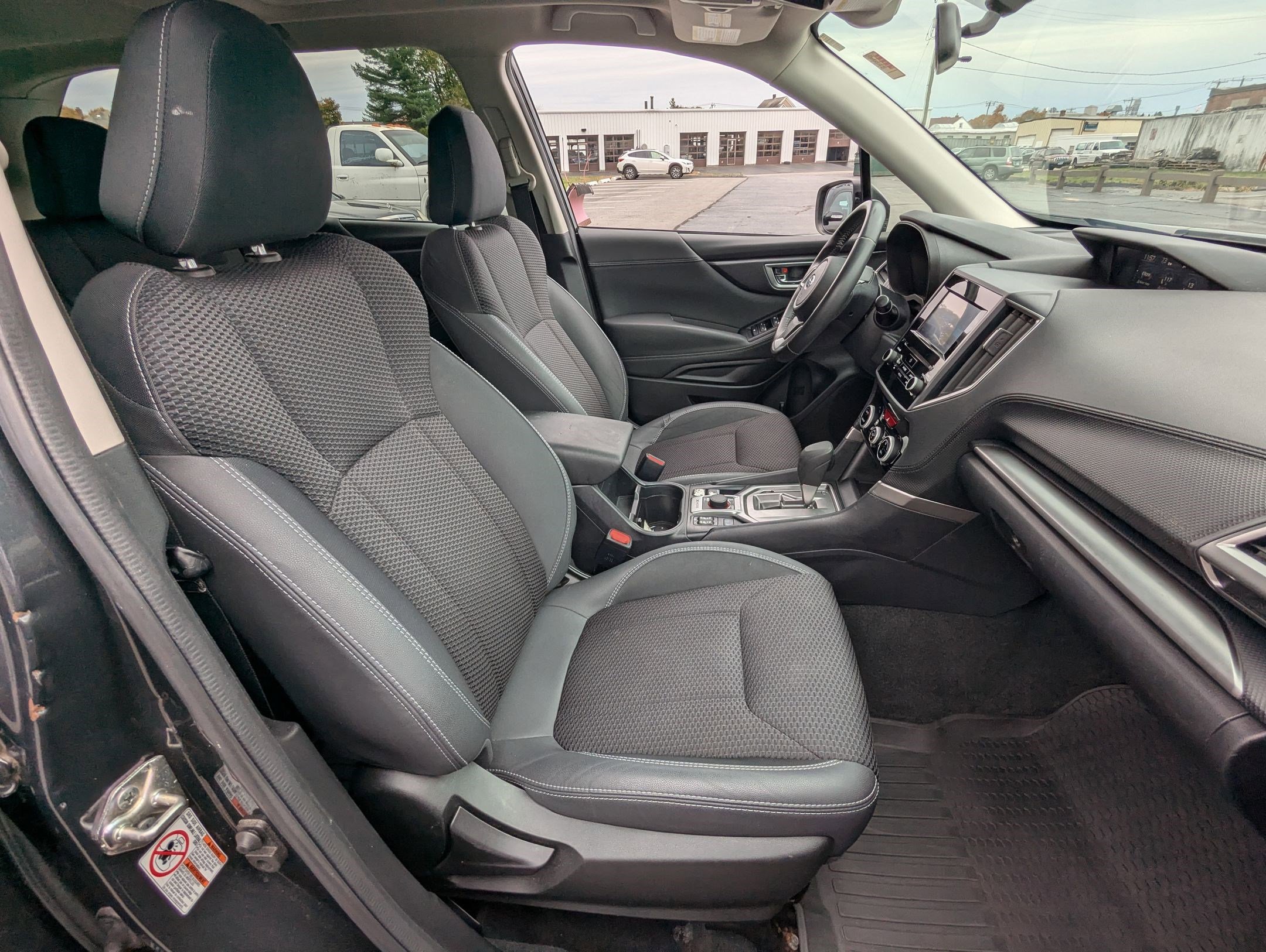 Used 2019 Subaru Forester Premium image 23