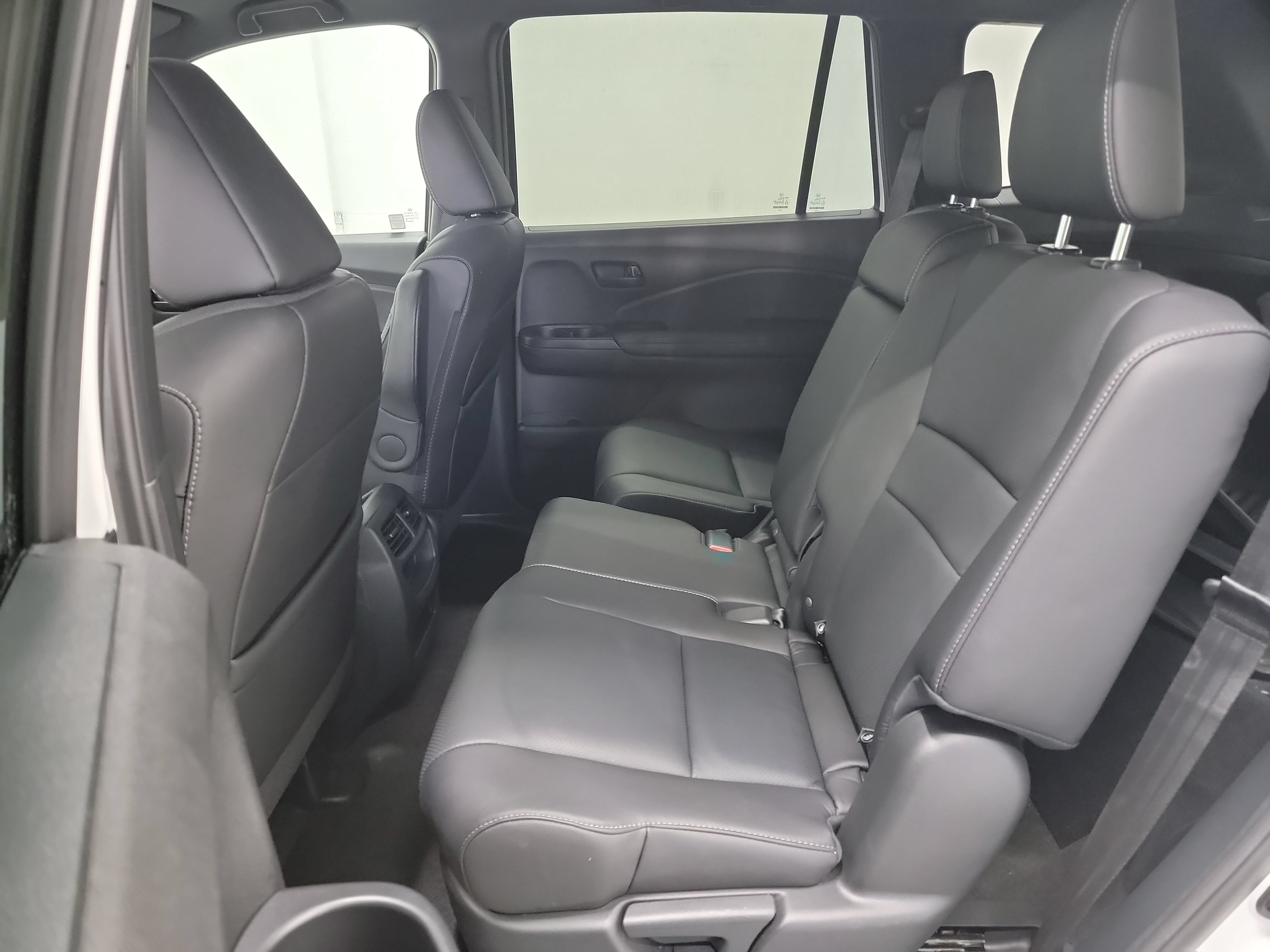 Used 2023 Honda Passport EX-L image 28