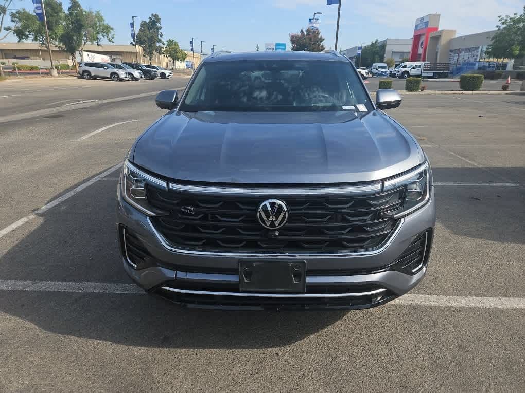 Used 2024 Volkswagen Atlas Cross Sport SEL Premium R-Line AWD/4WD image 2
