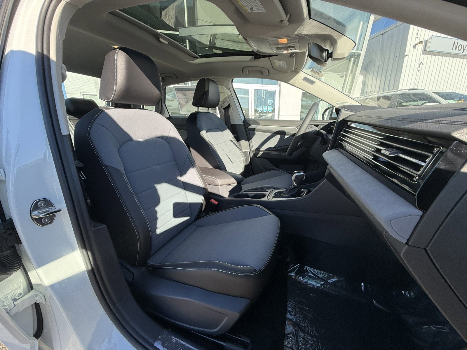 New 2026 Volkswagen Jetta SE image 24