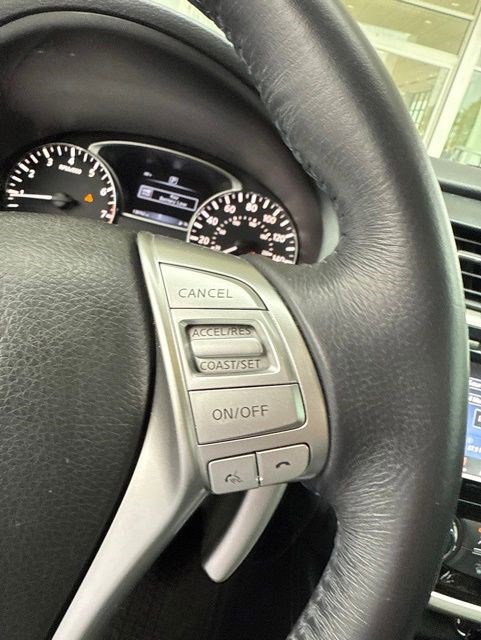 Used 2018 Nissan Altima 2.5 SR w/ SR Midnight Edition FWD image 7