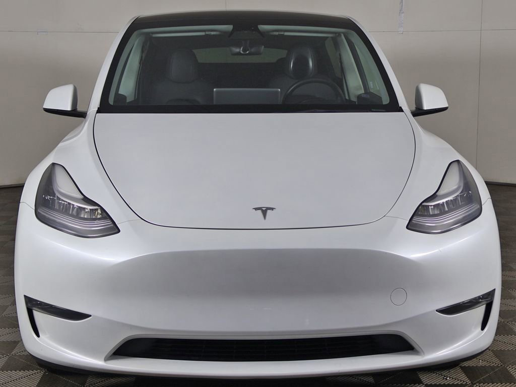 Used 2023 Tesla Model Y Long Range image 11