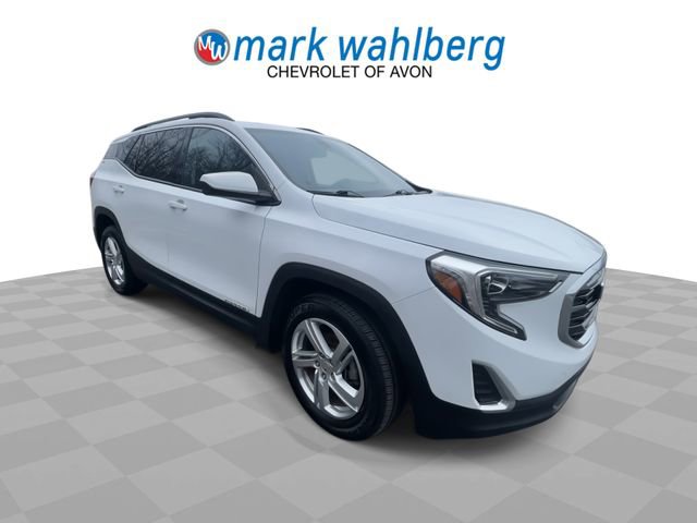 Used 2018 GMC Terrain SLE w/ Driver Convenience Package image 3