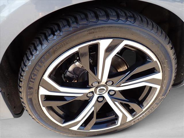Used 2024 Volvo S60 B5 Ultimate image 5