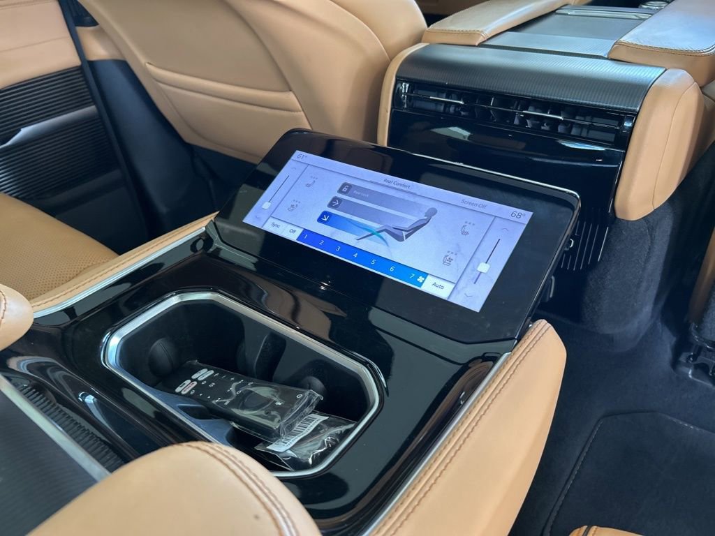 Used 2025 Jeep Grand Wagoneer L Series III w/ Rear Seat Video Group 1 image 37