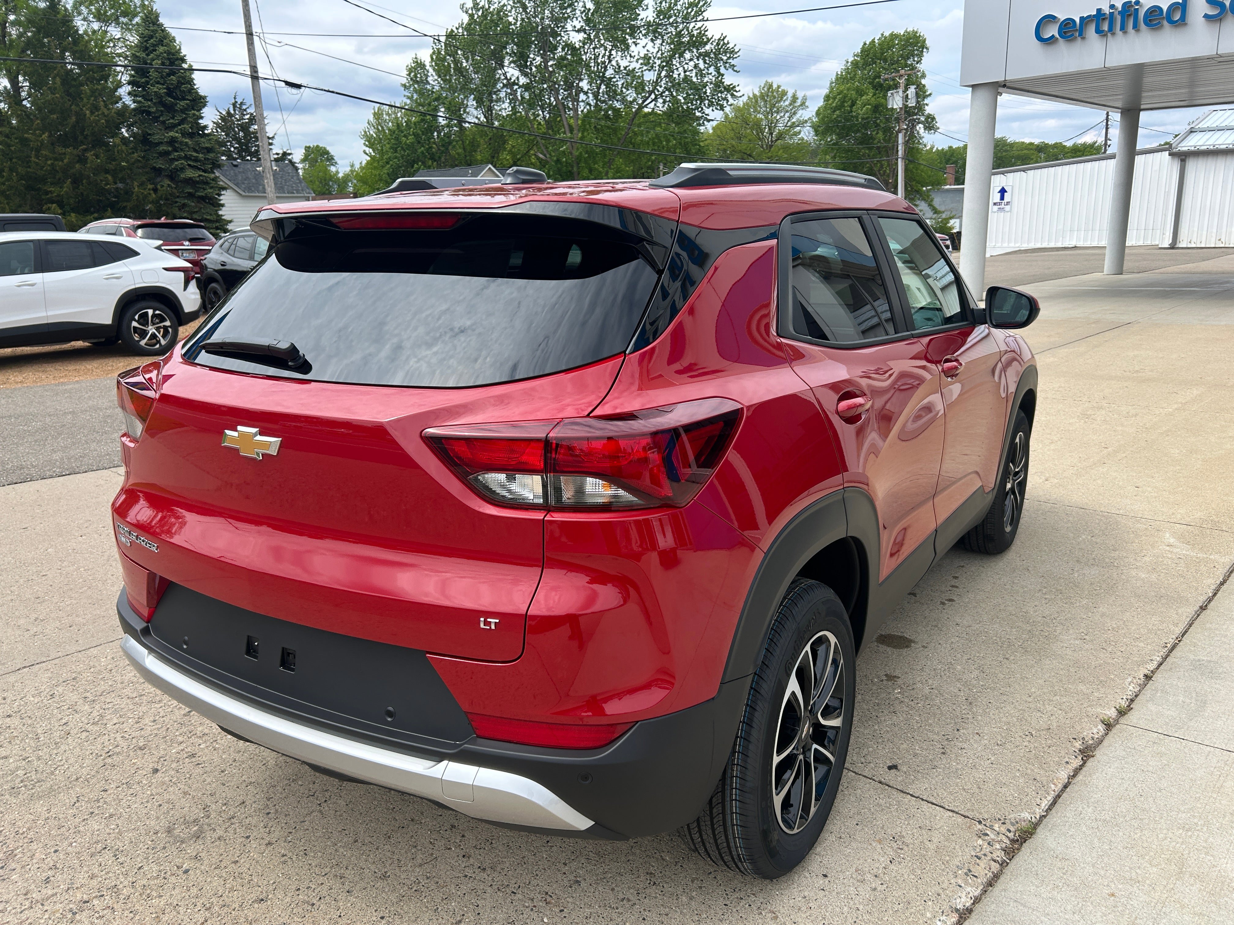 New 2026 Chevrolet TrailBlazer LT w/ Convenience Package AWD/4WD image 6