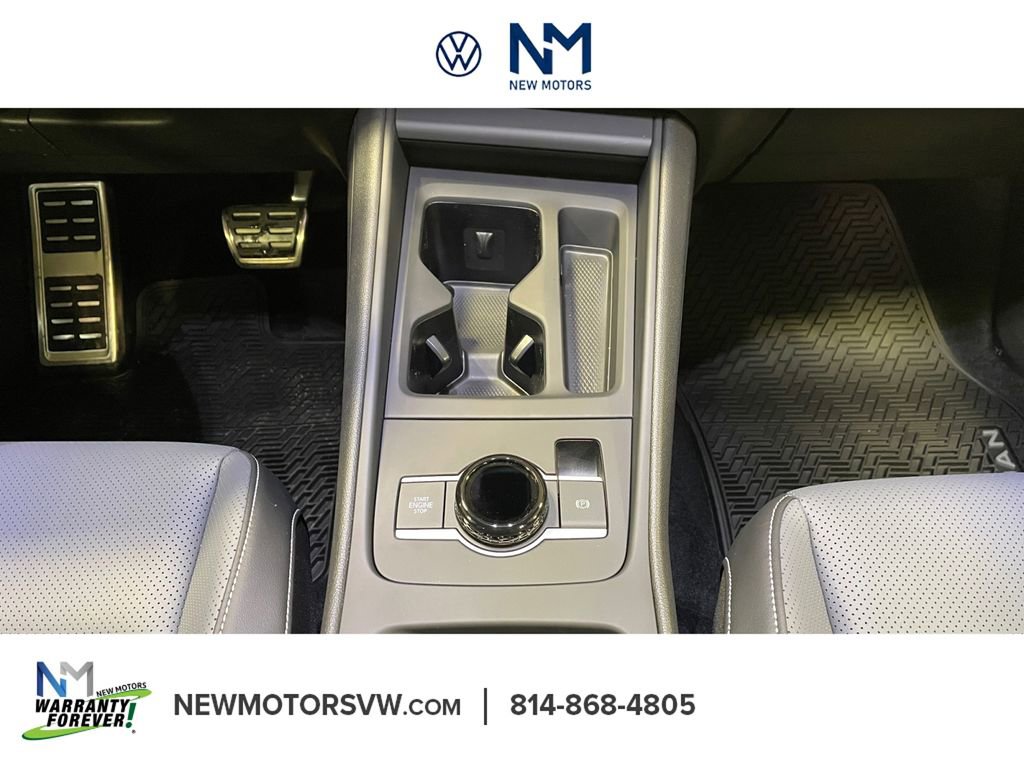 New 2026 Volkswagen Tiguan SE R-Line image 11