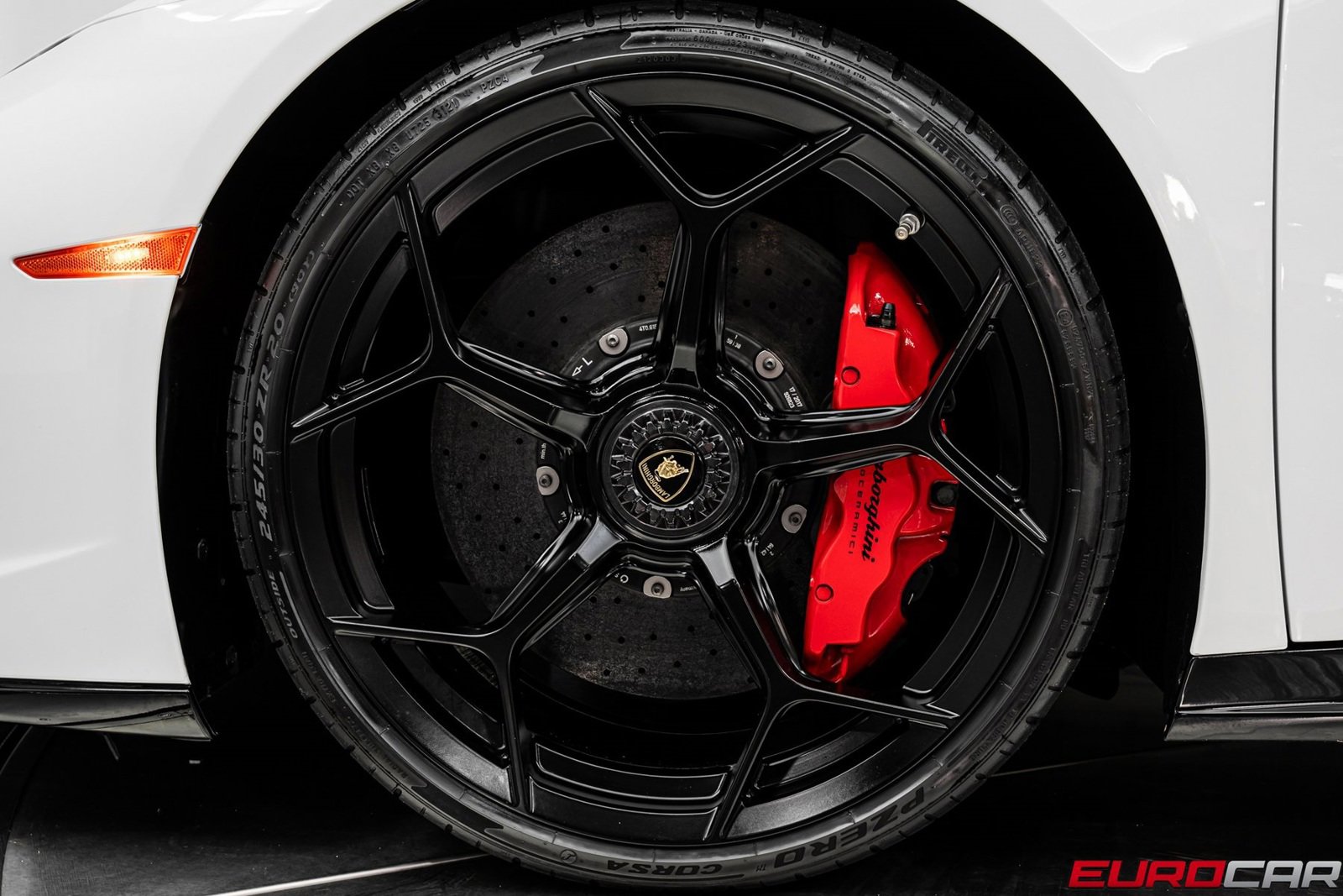 Used 2018 Lamborghini Huracan Performante image 26