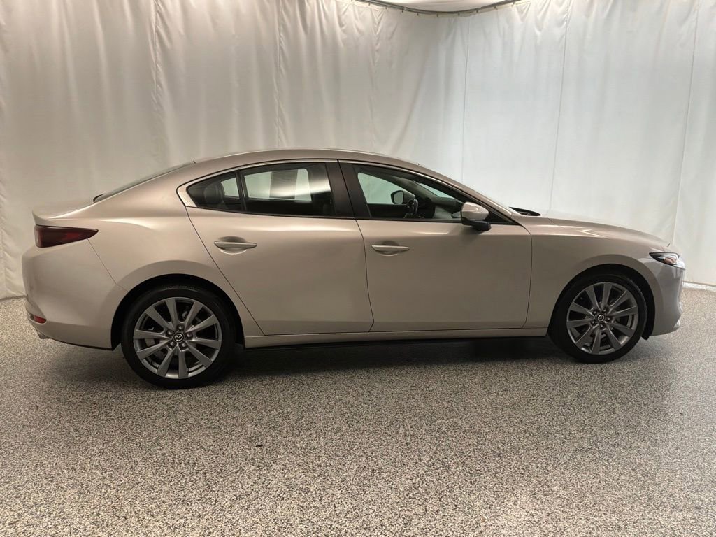 Used 2024 MAZDA MAZDA3 s FWD image 6