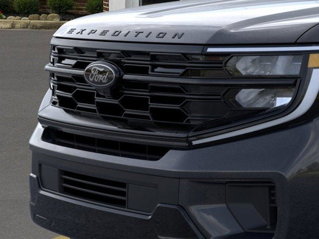New 2025 Ford Expedition Platinum w/ Stealth Performance Package AWD/4WD image 40
