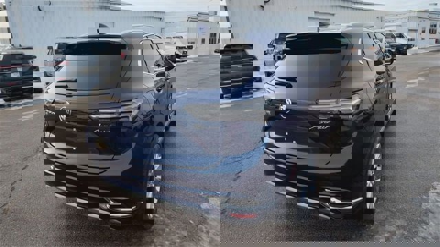 Used 2023 Buick Envision Avenir image 41