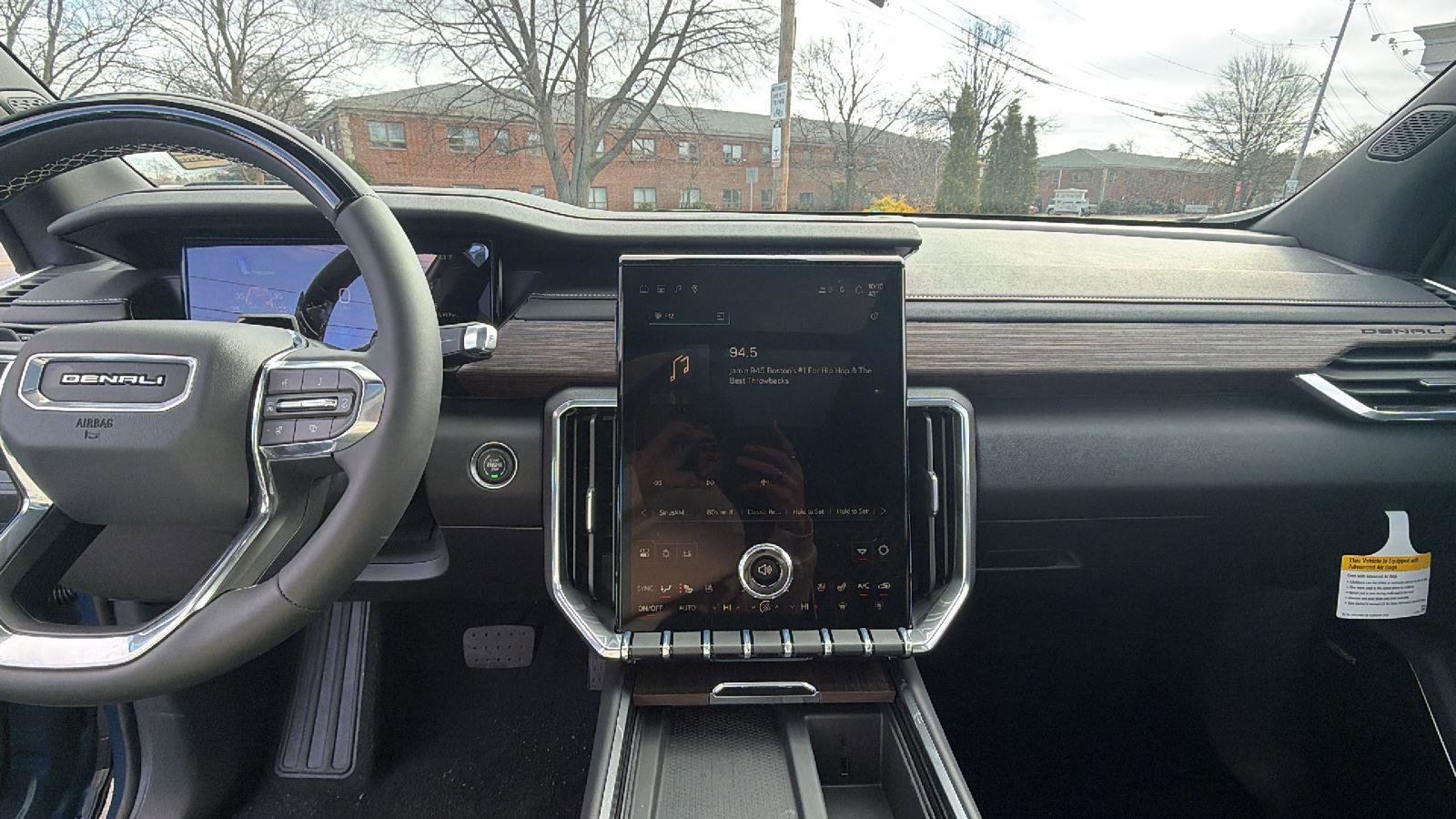 New 2026 GMC Acadia Denali w/ Super Cruise Package image 18