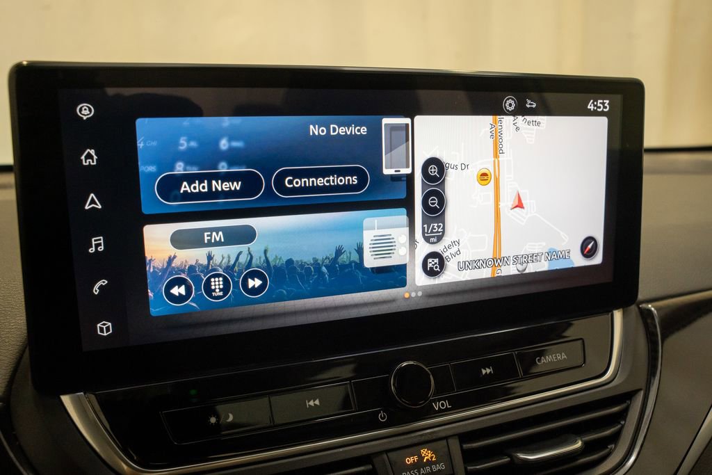 Certified 2023 Nissan Altima 2.5 SR w/ SR Premium Package image 13