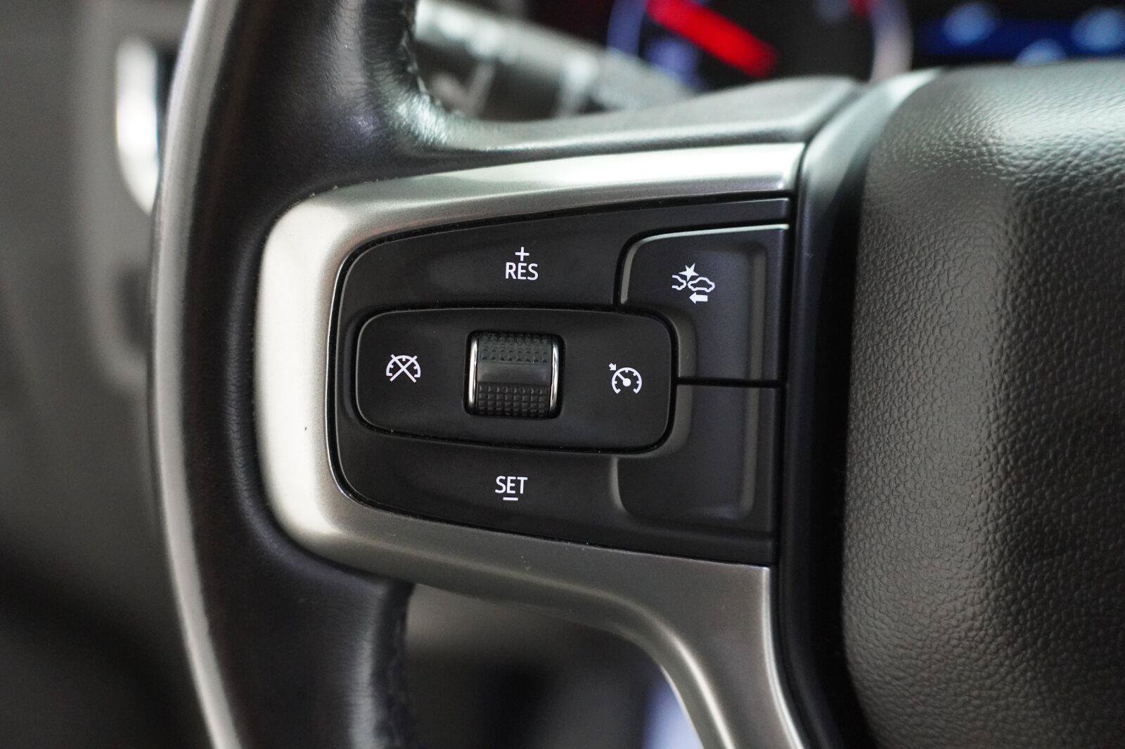 Used 2023 Chevrolet Tahoe LS RWD image 8