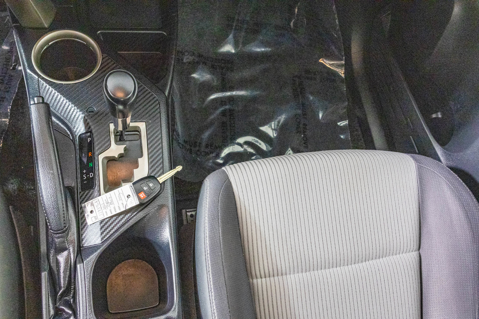 Used 2013 Toyota RAV4 XLE FWD image 28