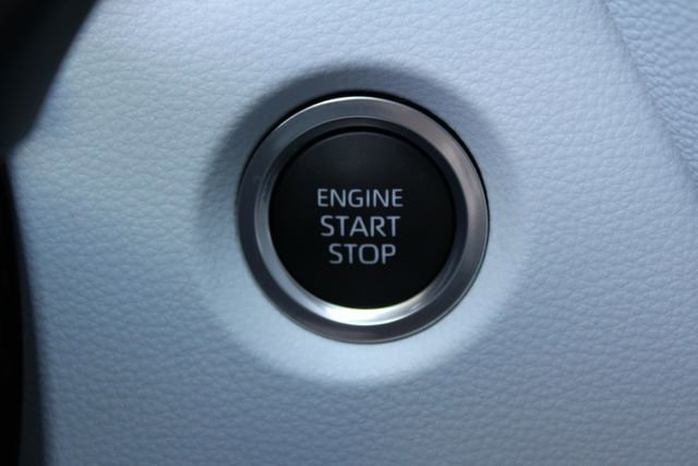 Used 2025 Toyota Corolla SE FWD image 22