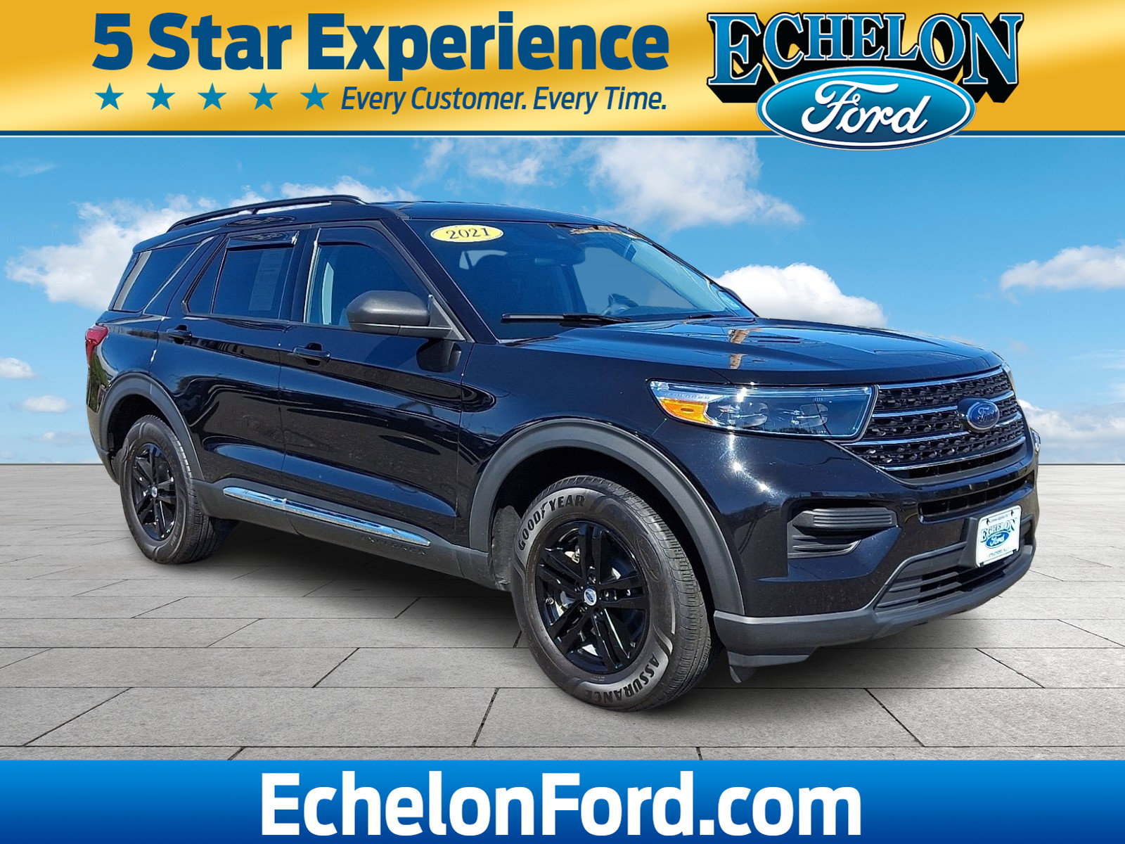 Certified 2021 Ford Explorer XLT image 1