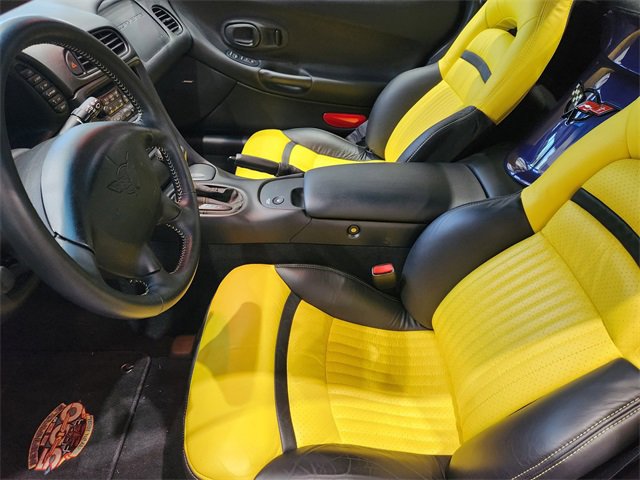 Used 1998 Chevrolet Corvette Convertible w/ Memory Pkg RWD image 4