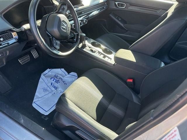 Used 2025 Honda Civic Sport image 16