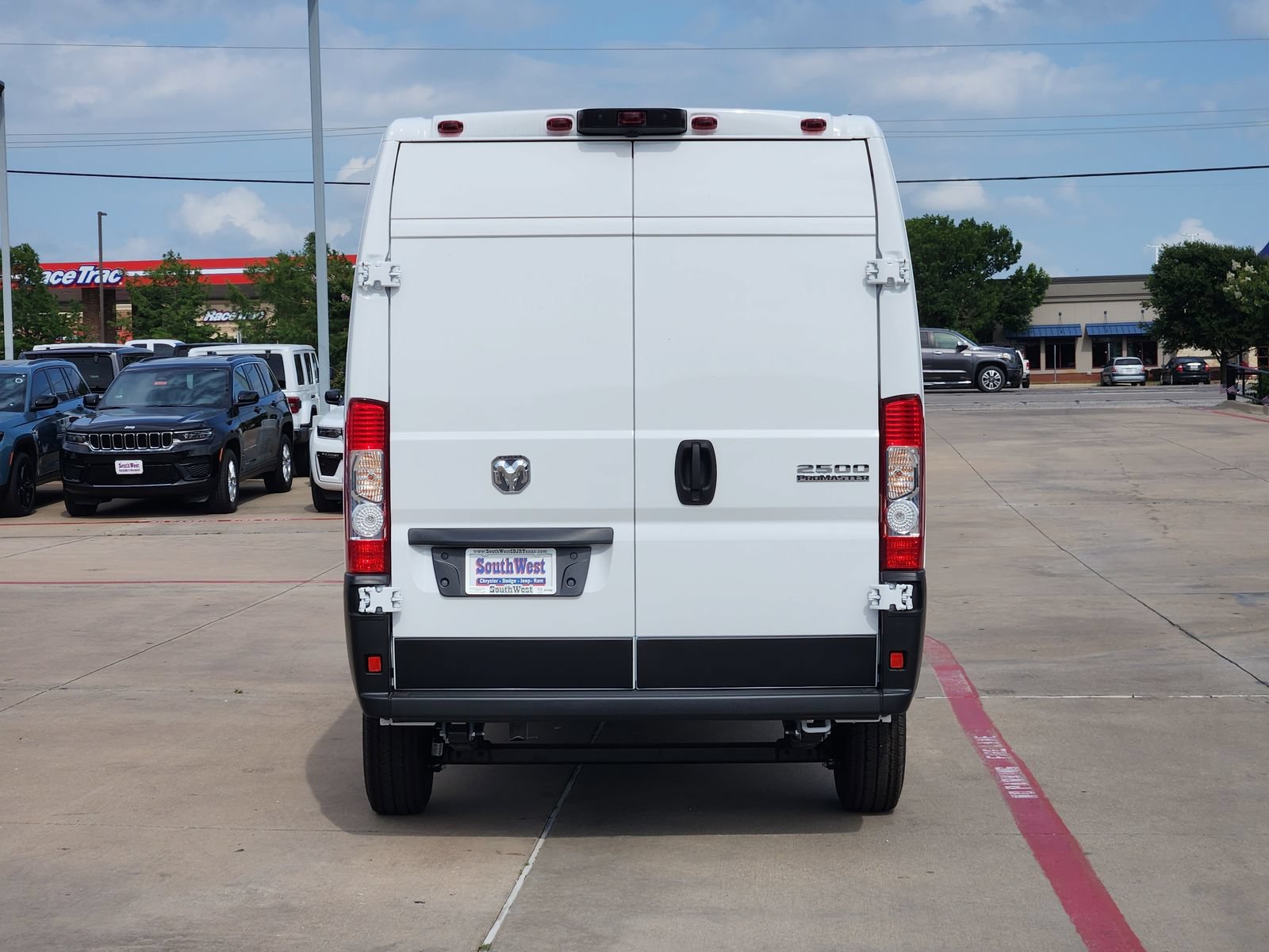 New 2026 RAM ProMaster 2500 w/ Convenience Group FWD image 8