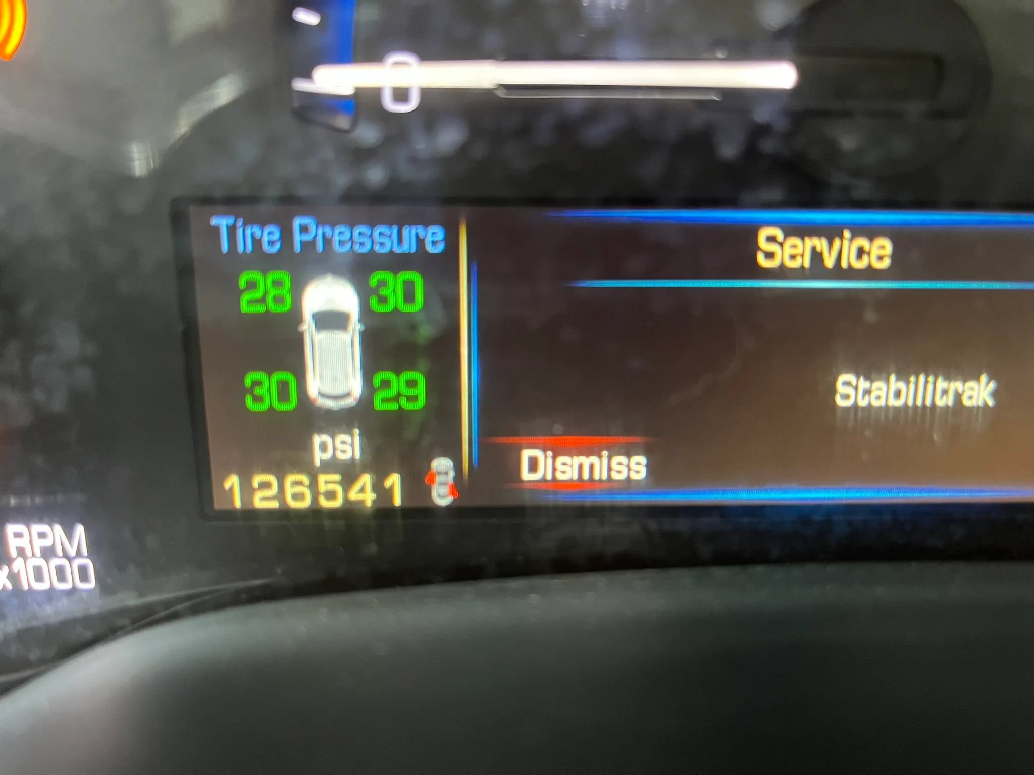 Used 2016 Cadillac SRX Luxury w/ Driver Awareness Package AWD/4WD image 9