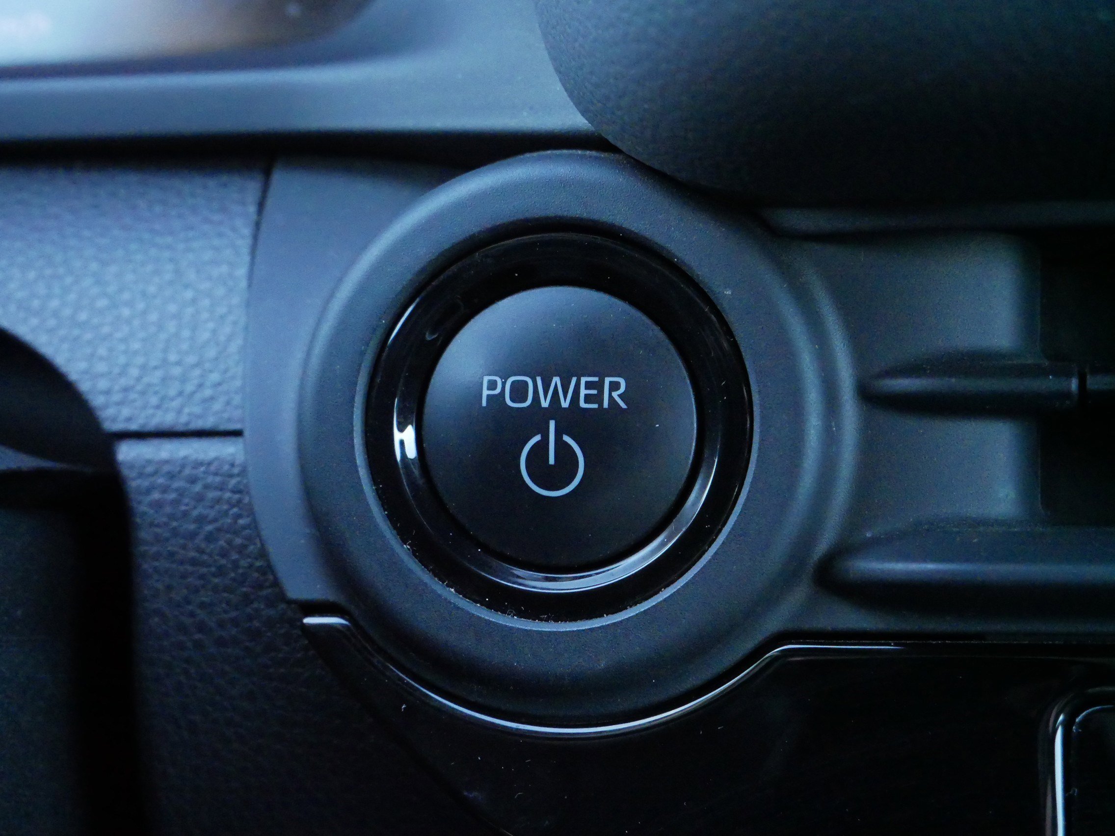 Used 2024 Toyota Crown XLE image 29