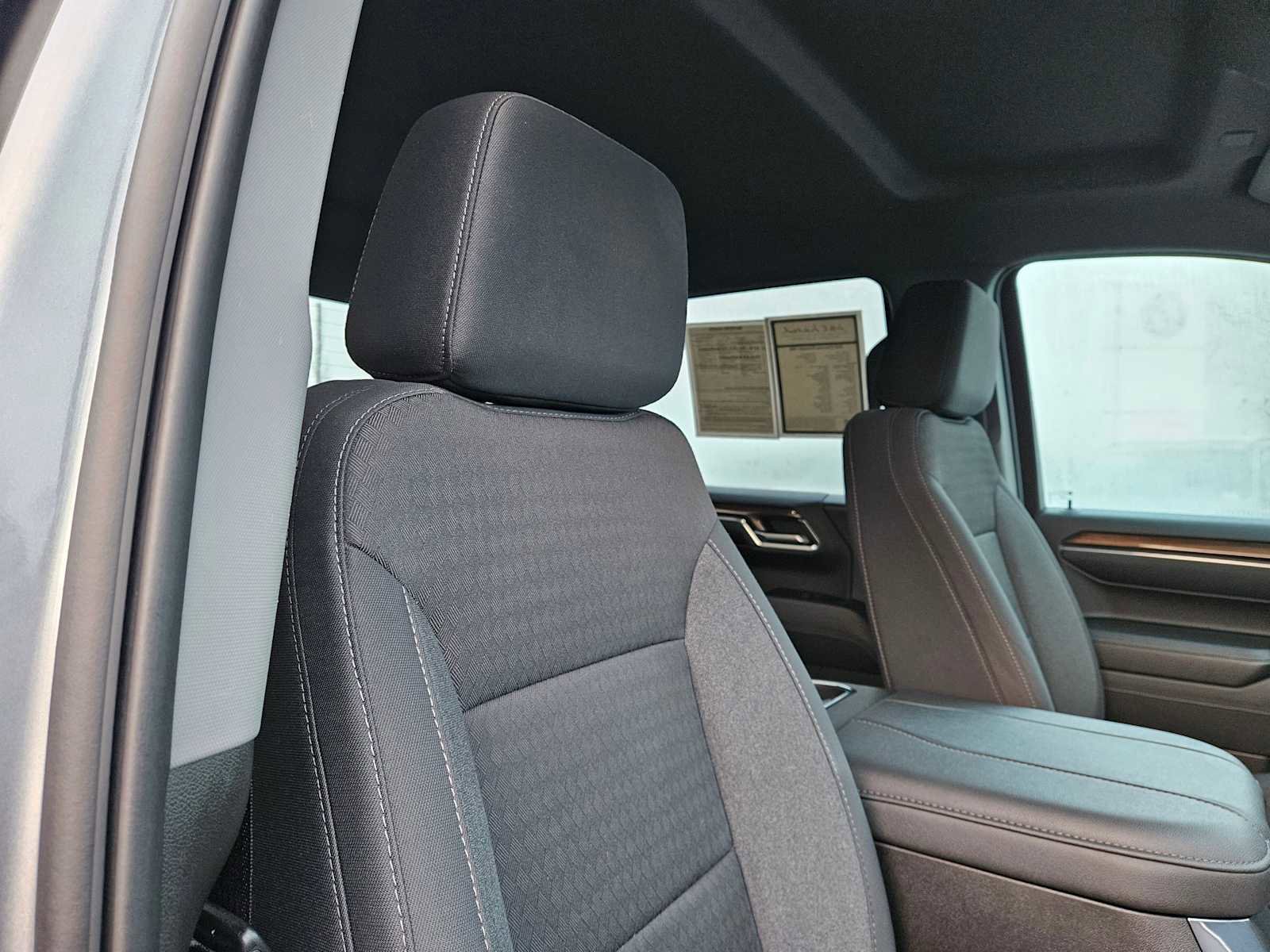 Used 2023 Chevrolet Silverado 1500 RST w/ Z71 Off-Road Package image 13