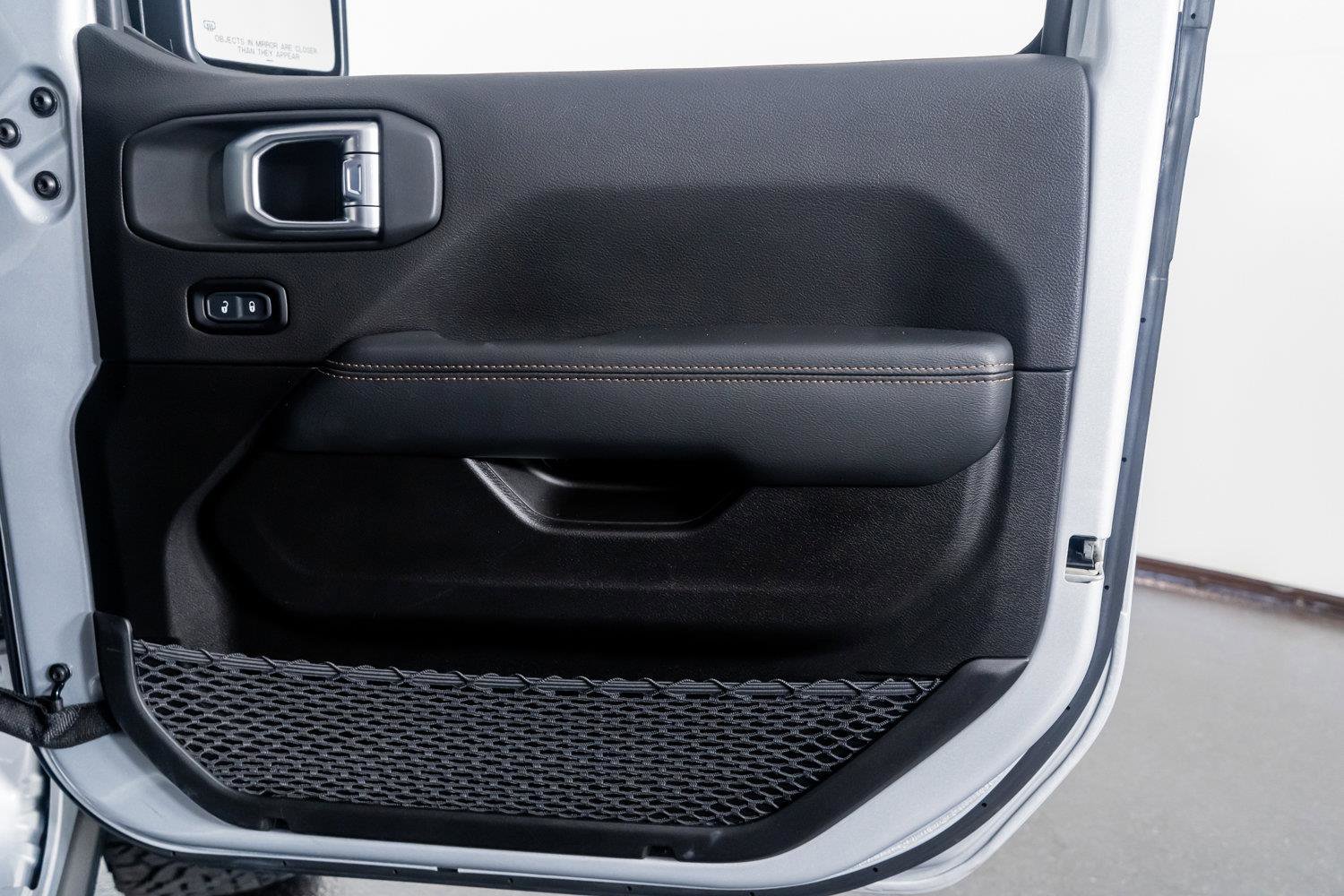 Used 2023 Jeep Wrangler Unlimited Rubicon 392 w/ Trailer Tow Package image 41