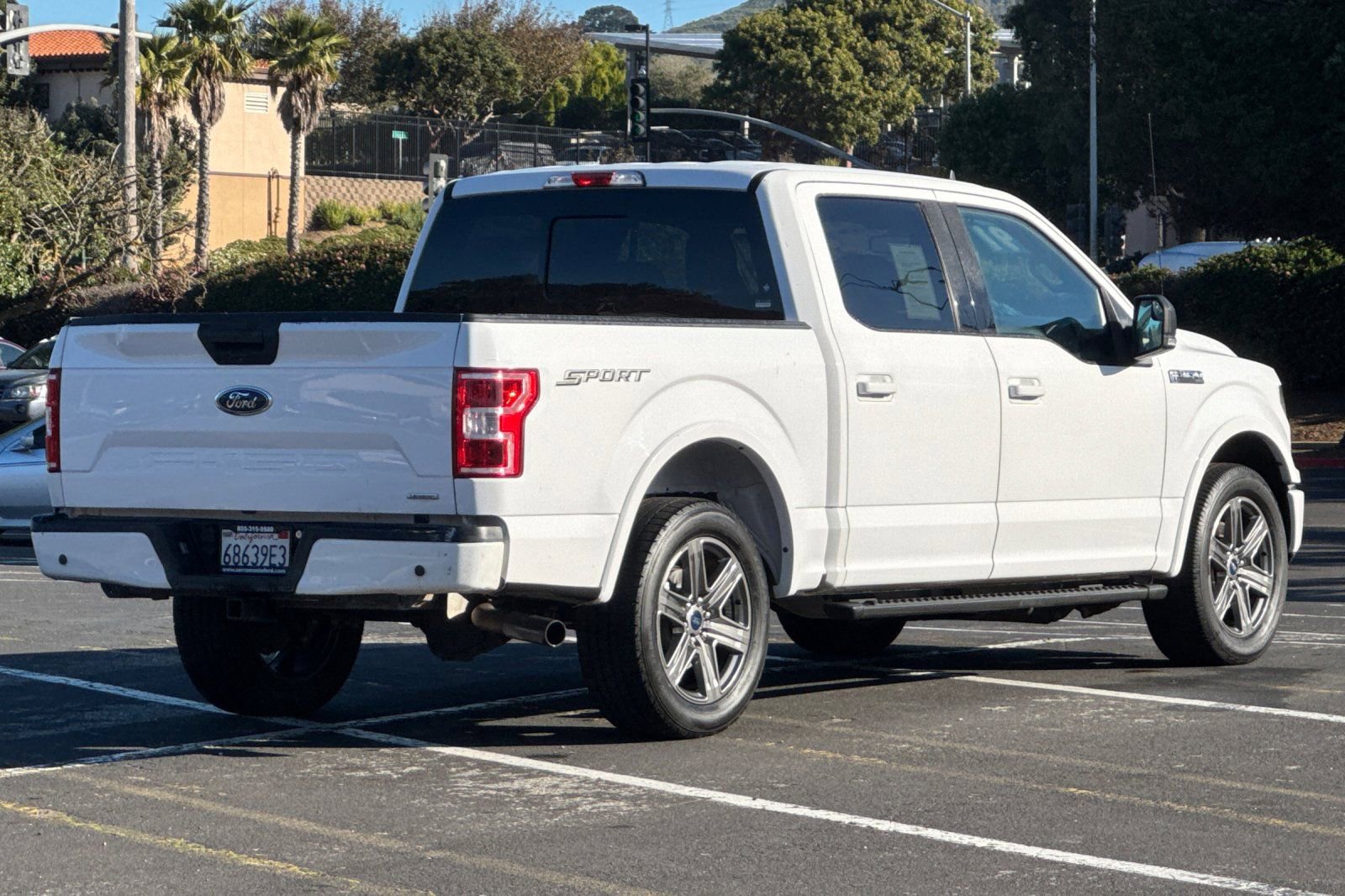 Used 2020 Ford F150 XLT w/ Equipment Group 302A Luxury image 4