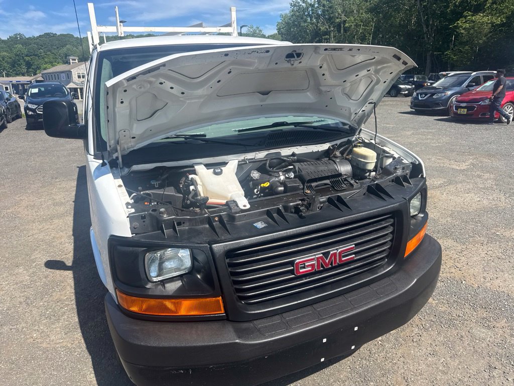 Used 2016 GMC Savana 3500 Extended RWD image 36