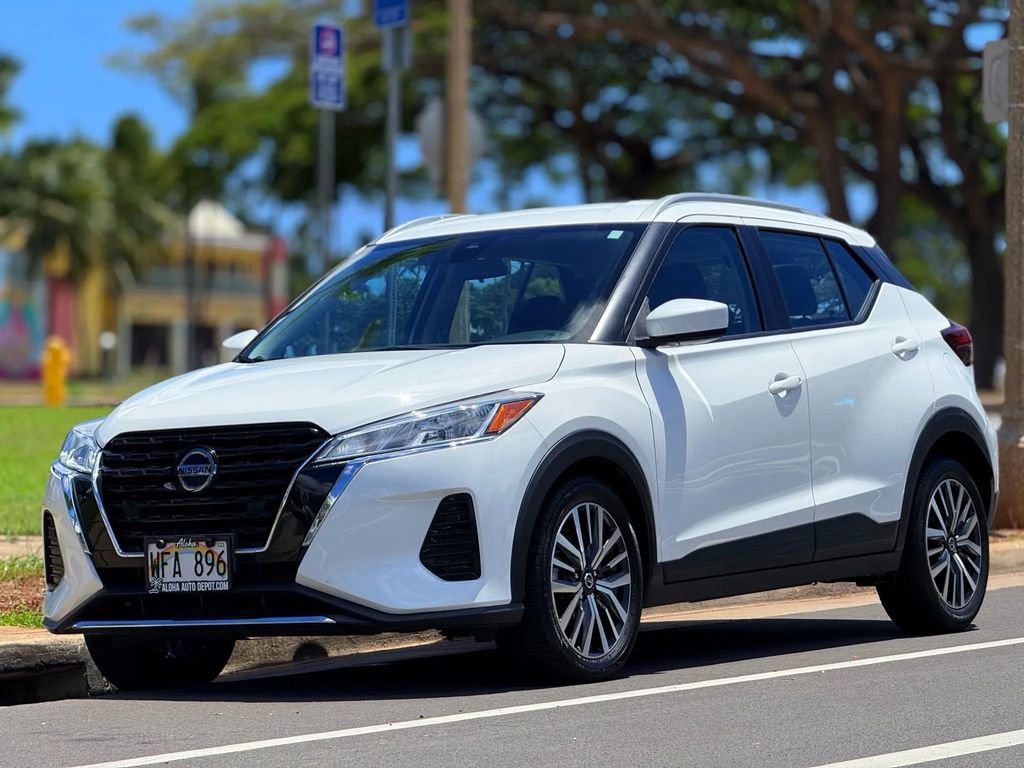 Used 2021 Nissan Kicks SV