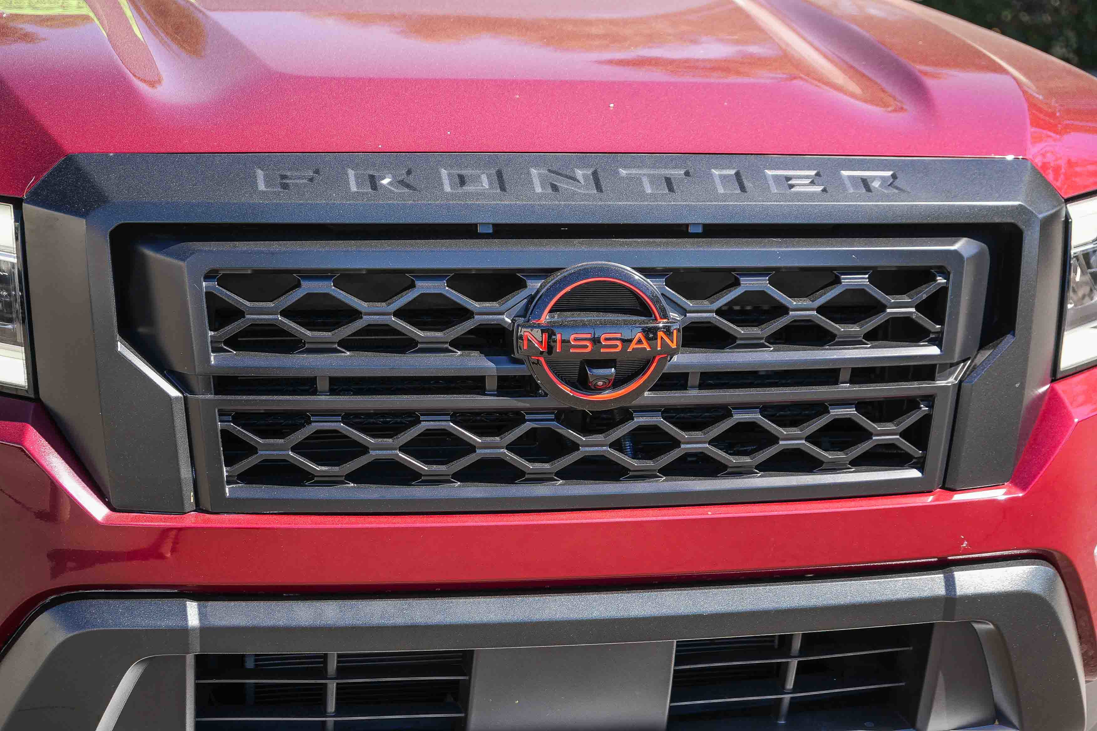 Used 2023 Nissan Frontier Pro-X w/ Pro Convenience Package image 5