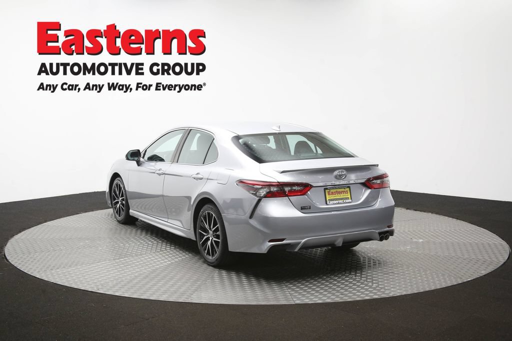 Used 2021 Toyota Camry SE w/ Carpet Mat Package (TMS) FWD image 64