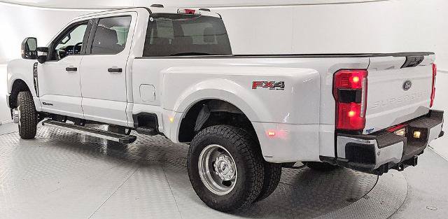 Certified 2024 Ford F350 XLT w/ 360-Degree Camera Package AWD/4WD image 4