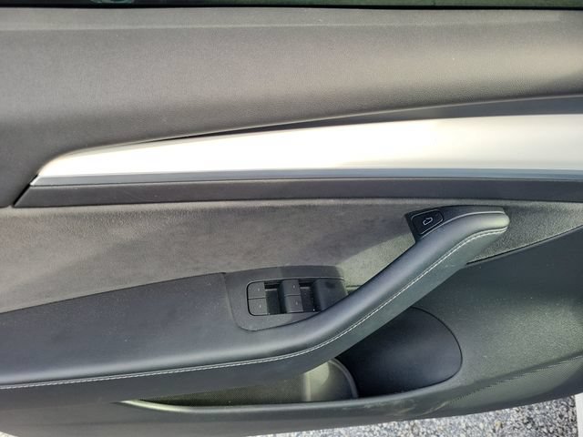 Used 2022 Tesla Model 3 Performance AWD/4WD image 16