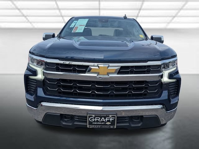 Used 2023 Chevrolet Silverado 1500 LT AWD/4WD image 22