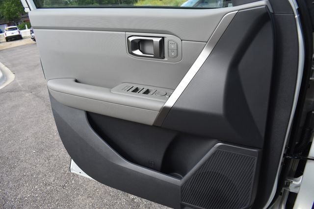 New 2027 Kia Seltos EX w/ EX Panoramic Sunroof Package FWD image 32