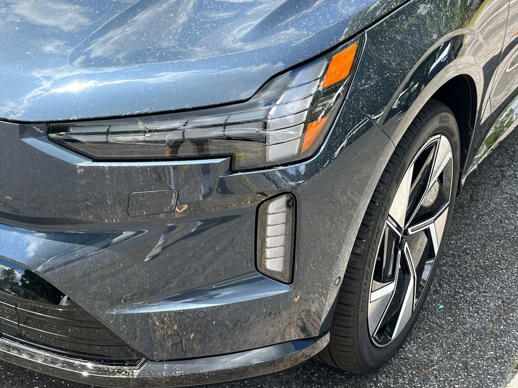 New 2025 Volvo EX90 Ultra w/ Protection Package Premier AWD/4WD image 7