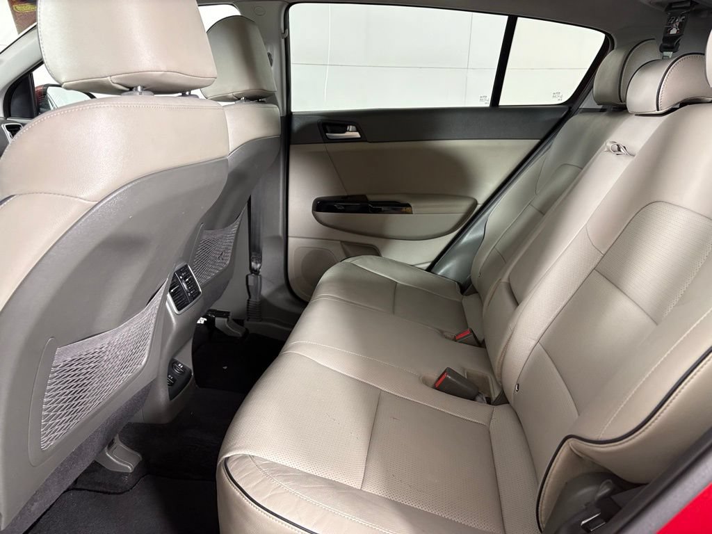 Used 2019 Kia Sportage EX w/ EX Technology Package FWD image 39