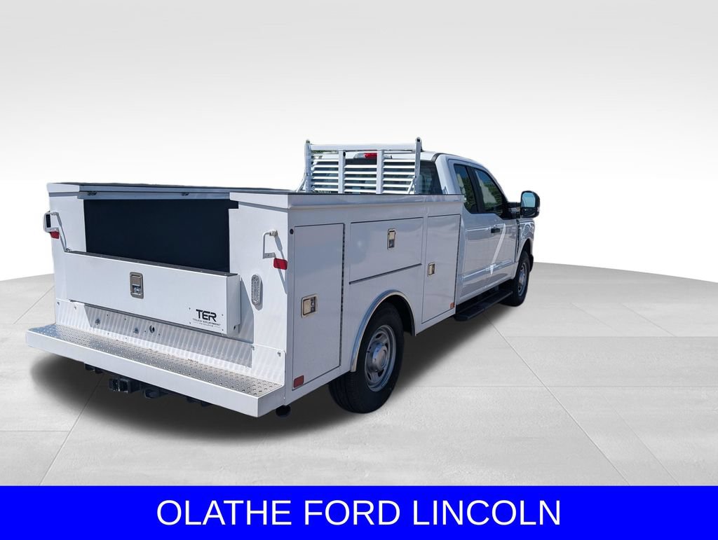 New 2025 Ford F250 XL w/ Camper Package RWD image 12
